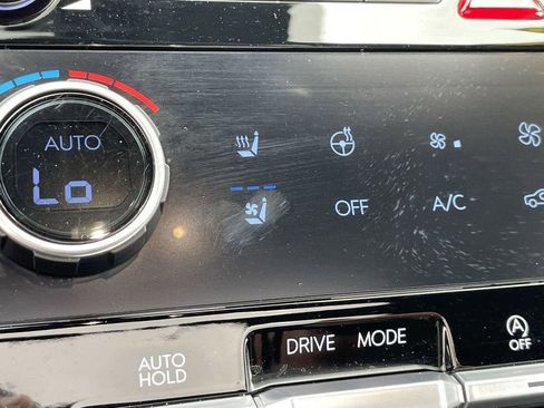 Certified 2025 Hyundai Santa Fe Calligraphy image 32