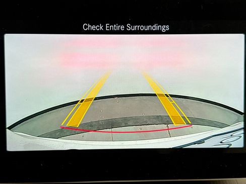 Used 2020 Mercedes-Benz GLC 300 4MATIC image 10