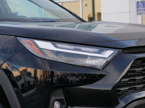Used 2023 Toyota RAV4 XLE Premium image 16