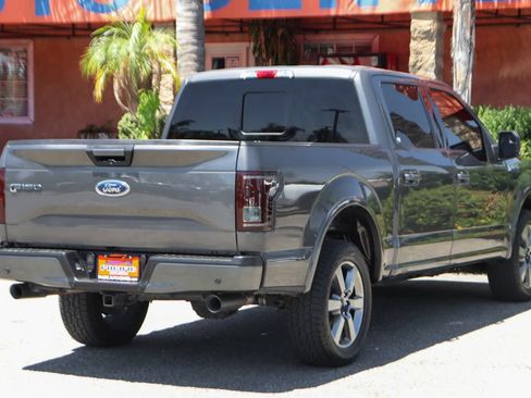 Used 2017 Ford F150 XLT w/ Equipment Group 302A Luxury AWD/4WD image 9