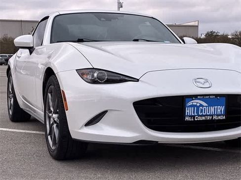 Used 2018 MAZDA MX-5 Miata RF Grand Touring image 10