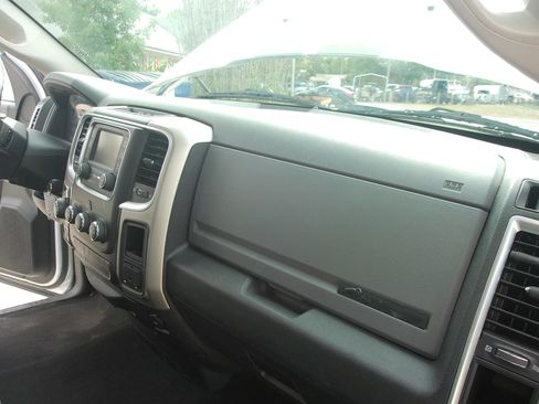 Used 2016 RAM 1500 Big Horn AWD/4WD image 38