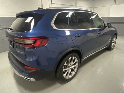 Used 2022 BMW X5 xDrive40i w/ Premium Package image 3