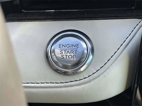 Used 2024 Lincoln Nautilus Black Label image 27