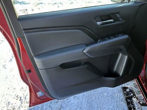 Certified 2024 Chevrolet Colorado LT w/ LT Convenience Package II image 18