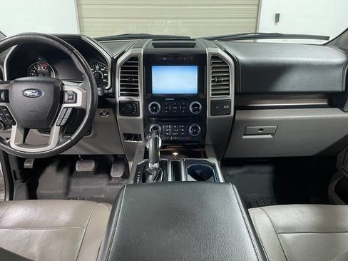 Used 2015 Ford F150 Lariat w/ Equipment Group 502A Luxury AWD/4WD image 13