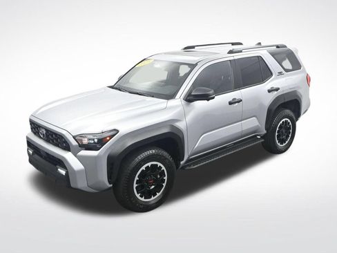 Used 2025 Toyota 4Runner TRD Off-Road Premium w/ Tow Technology Package AWD/4WD image 32