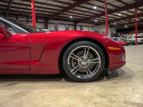 Used 2009 Chevrolet Corvette Convertible w/ Preferred Equipment Group image 11