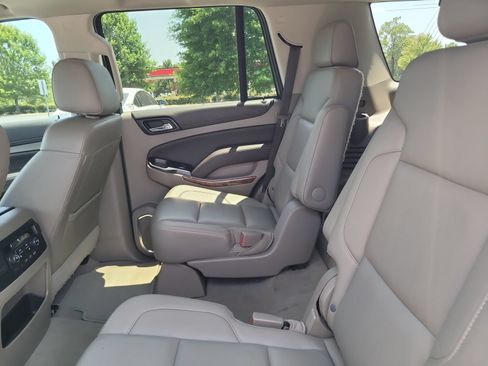 Used 2019 Chevrolet Tahoe Premier RWD image 23