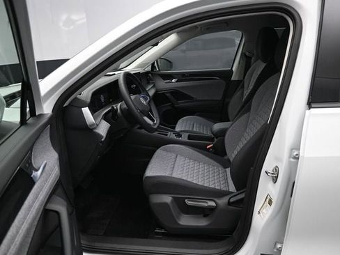 New 2026 Volkswagen Tiguan S image 9