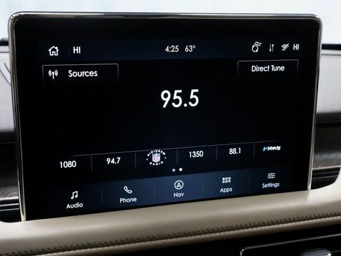 Used 2021 Lincoln Aviator Reserve w/ Elements Package Plus image 4