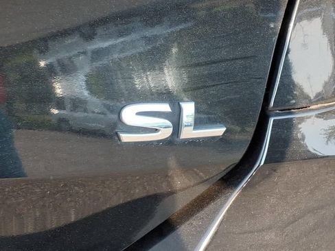 Used 2018 Nissan Rogue SL w/ Premium Package FWD image 10