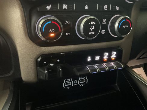 Used 2022 RAM 2500 Laramie AWD/4WD image 14