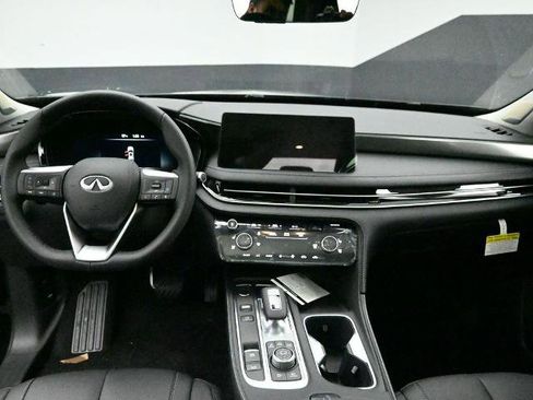 Certified 2025 INFINITI QX60 Luxe AWD/4WD image 25