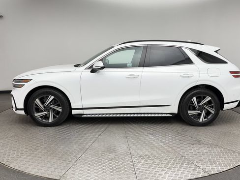 Certified 2026 Genesis GV70 3.5T Sport Advanced AWD/4WD image 5