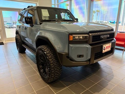 Used 2026 Toyota Land Cruiser w/ Premium Package AWD/4WD image 2