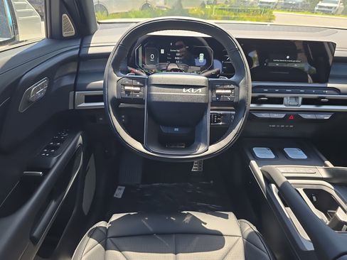 New 2027 Kia Telluride SX w/ Towing Package FWD image 14