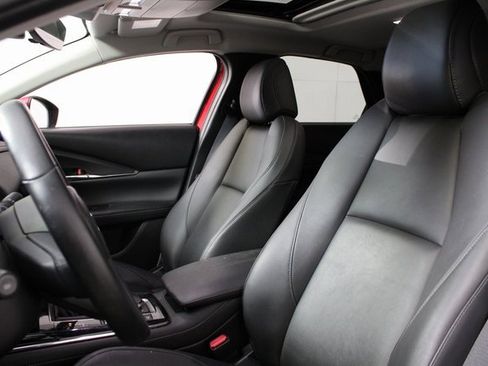 Used 2021 MAZDA CX-30 FWD 2.5 S w/ Preferred Package image 13