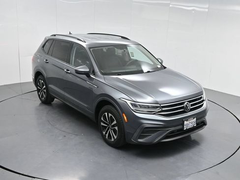 Used 2022 Volkswagen Tiguan S FWD image 59