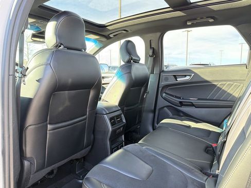 Used 2019 Ford Edge ST w/ Equipment Group 401A image 13