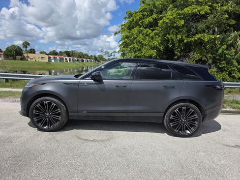 Used 2026 Land Rover Range Rover Velar Belgravia AWD/4WD image 7