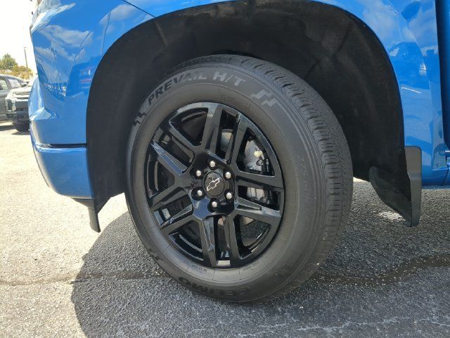 Used 2022 Chevrolet Silverado 1500 Custom RWD image 32