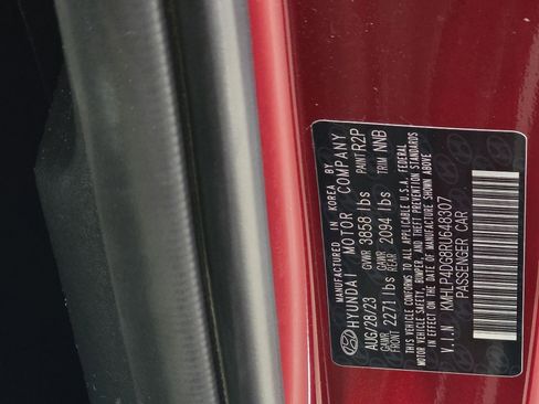 Certified 2024 Hyundai Elantra Limited image 22