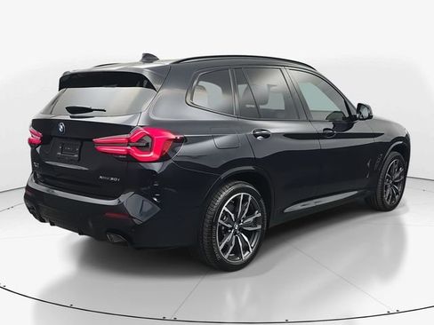 Used 2024 BMW X3 xDrive30i w/ Premium Package image 9