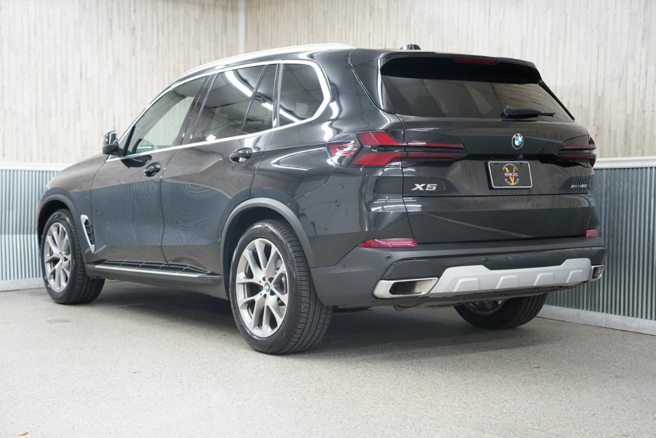 Used 2024 BMW X5 xDrive40i w/ Premium Package AWD/4WD image 7