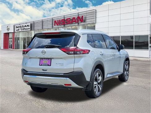 Certified 2023 Nissan Rogue Platinum w/ Platinum Premium Package image 6