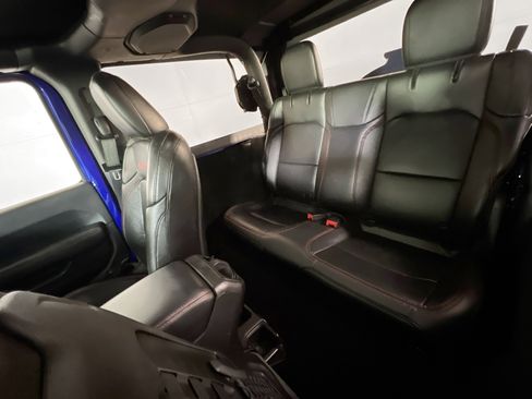 Used 2018 Jeep Wrangler Rubicon image 24