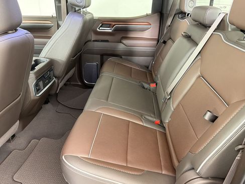 Used 2023 GMC Sierra 1500 Denali w/ Technology Package image 16