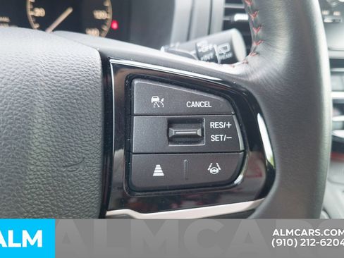 Used 2025 Honda Odyssey Sport-L image 27