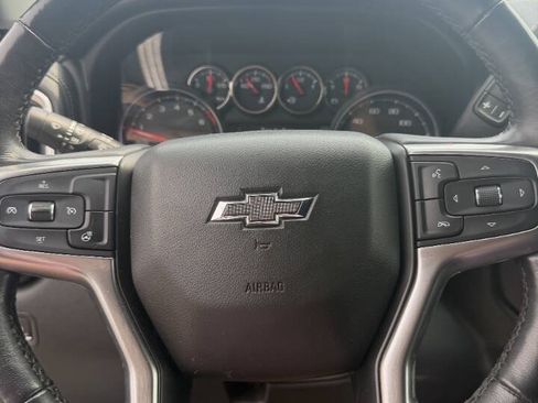 Used 2019 Chevrolet Silverado 1500 RST AWD/4WD image 7