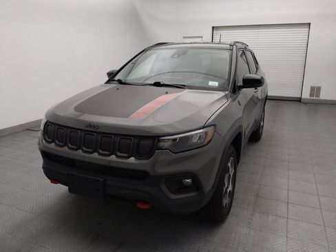 Used 2022 Jeep Compass Trailhawk w/ Trailhawk Convenience Group AWD/4WD image 15