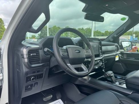 New 2025 Ford F150 Lariat w/ Equipment Group 501A Mid image 21