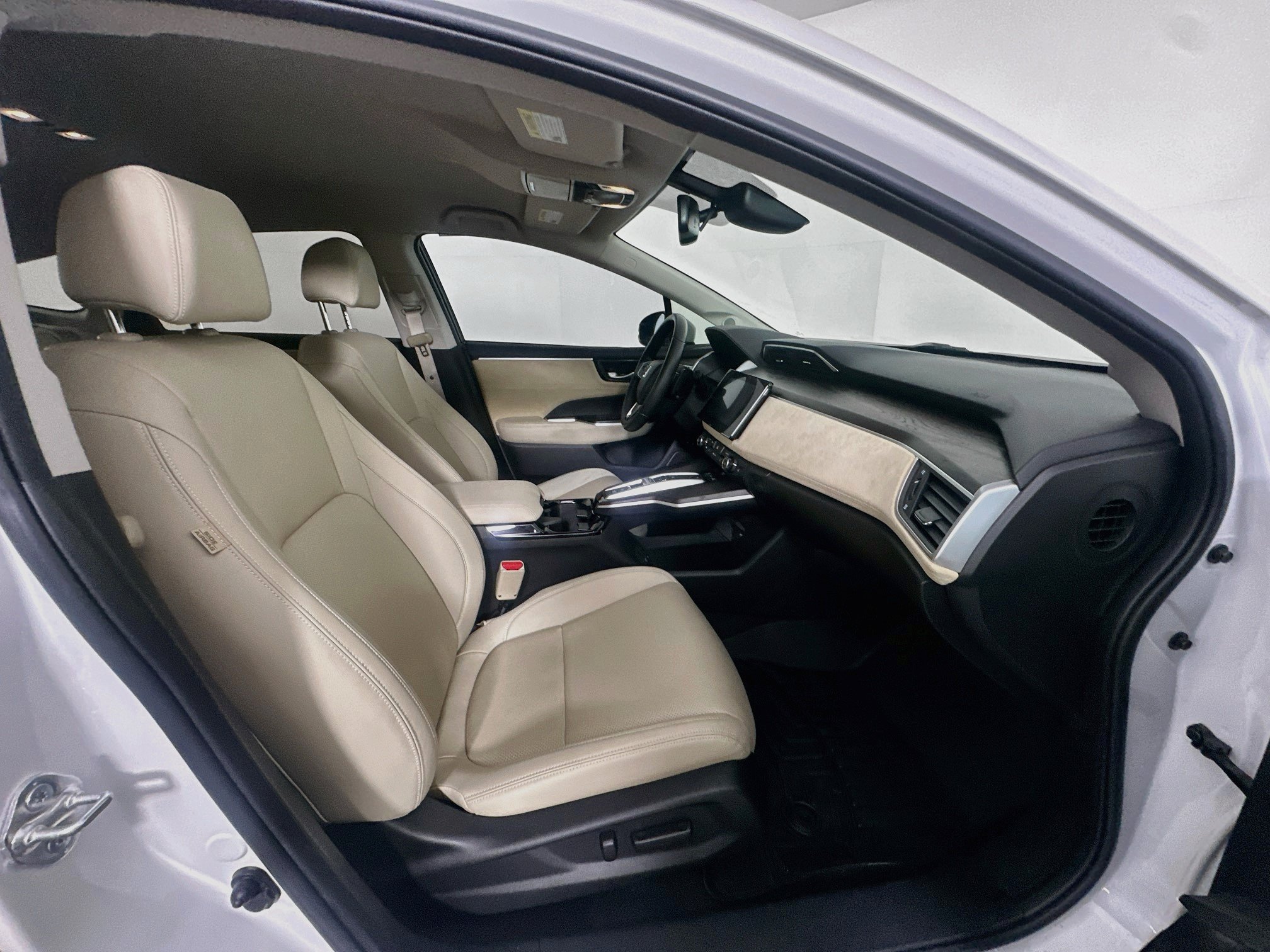 Used 2018 Honda Clarity Touring image 29