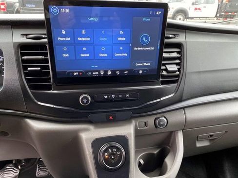 Used 2022 Ford E-Transit 148 High Roof image 12