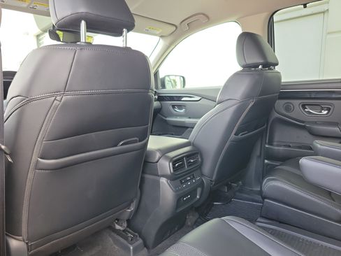 Used 2024 Honda Pilot EX-L image 15