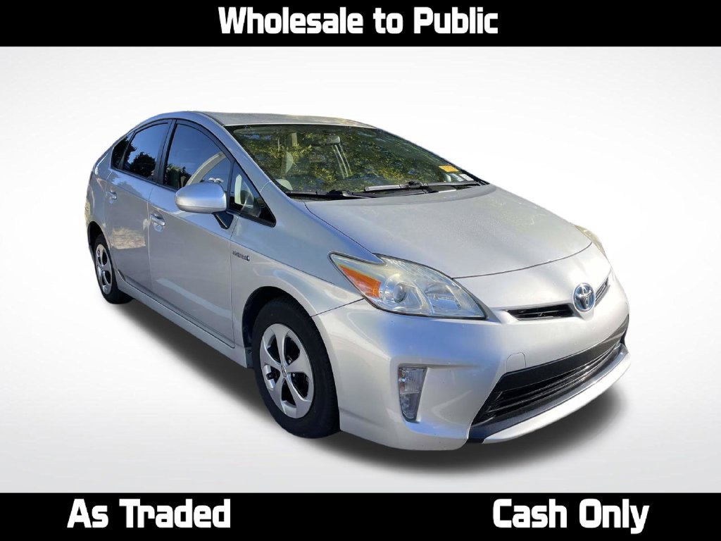 Used 2015 Toyota Prius Three FWD image 1