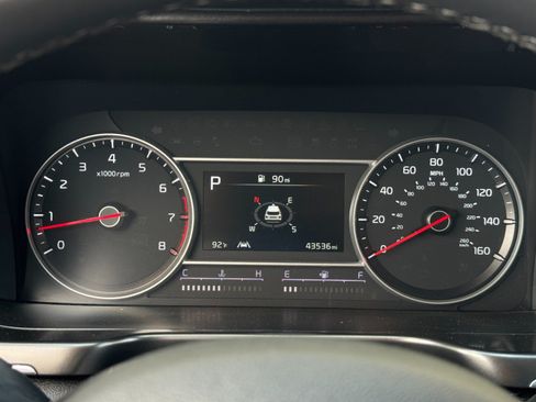 Used 2023 Kia Sorento S FWD image 17