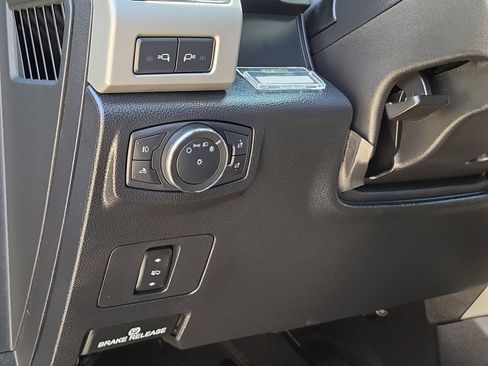 Used 2021 Ford F250 Lariat AWD/4WD image 18