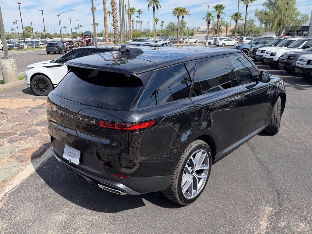 New 2027 Land Rover Range Rover Sport SE AWD/4WD image 19