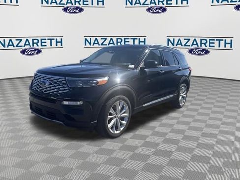 Used 2022 Ford Explorer Platinum w/ Equipment Group 601A image 3
