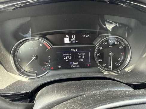 Used 2024 Cadillac XT5 Premium Luxury FWD image 25