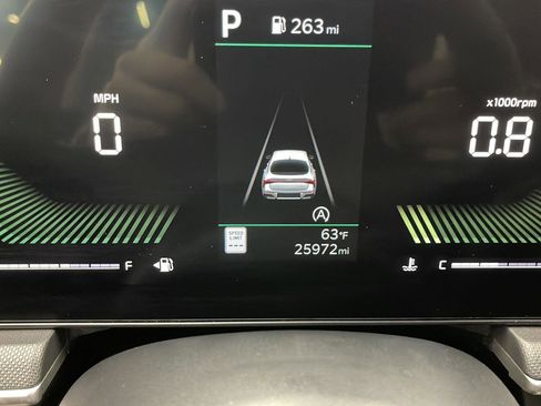 Used 2025 Kia K5 LXS image 11