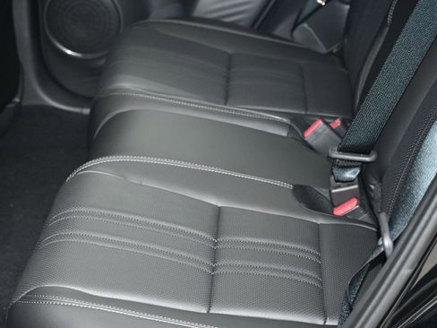 New 2026 Honda HR-V EX-L image 18