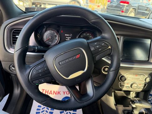 Used 2018 Dodge Charger SXT Plus w/ Blacktop Package image 32