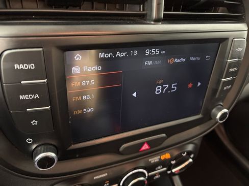 Used 2023 Kia Soul LX w/ Option Group 015 FWD image 32