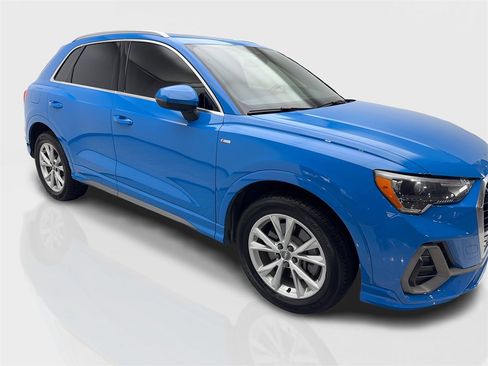 Used 2021 Audi Q3 2.0T Premium w/ Convenience Package image 12